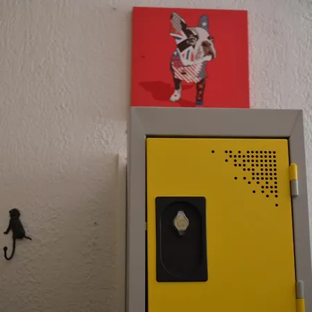 Backpackers Chez Patrick Хостел Ницца